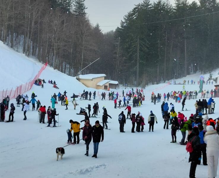 Sulle piste da sci di Lorica il più grande festival dance con 10 dj da tutta la regione
