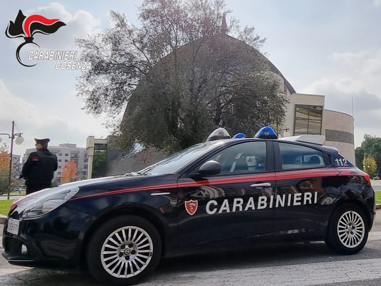 Rende, ubriaco e con divieto di avvicinamento si presenta sotto casa della ex: arrestato 32enne