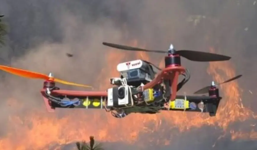 uso_dei_droni_in_caso_di_incendio uso_dei_droni_in_caso_di_incendio.