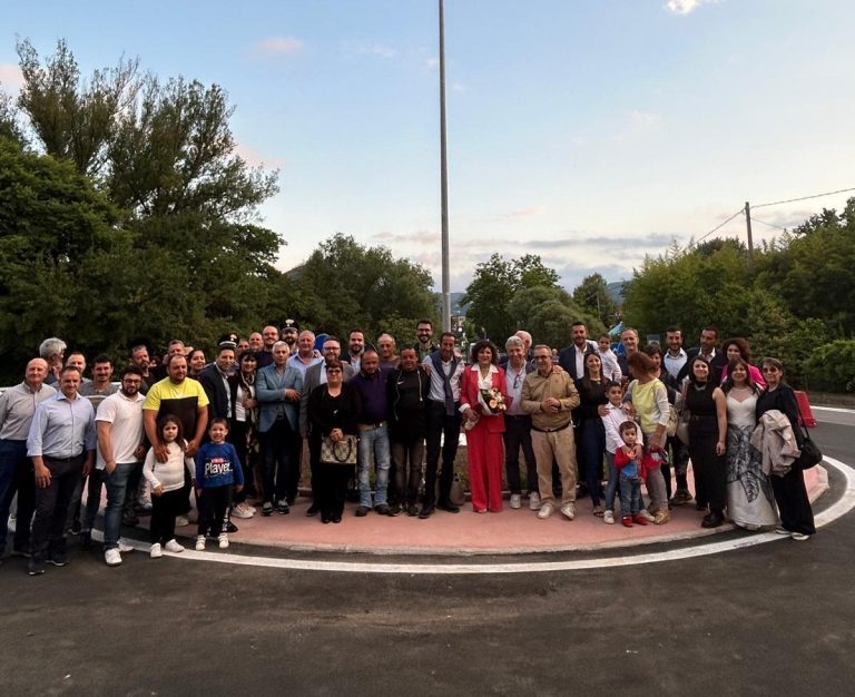 Laino Borgo, inaugurata la rotatoria che collega ai Comuni del Mercure
