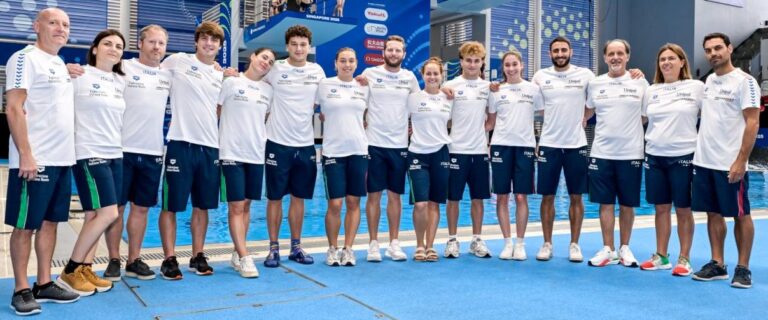 Members of diving team italy dbm db10014