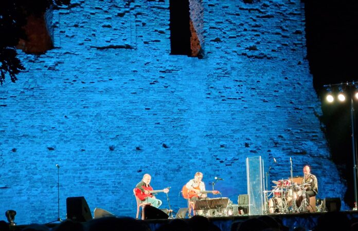 Al Di Meola Trio Al di meola trio